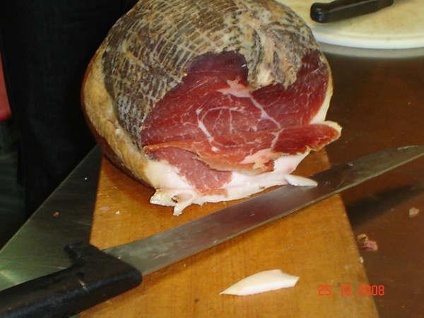 il capicollo dei Greci di Calabria Capicollo Azze Anca Grecanico 2